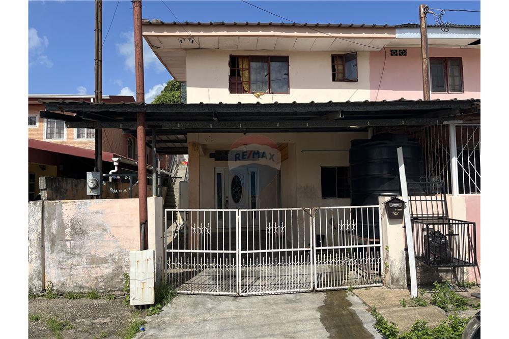 Tussenwoning - Te Koop - Arouca, Saint George, Trinidad and Tobago - 1 - 902551007-1