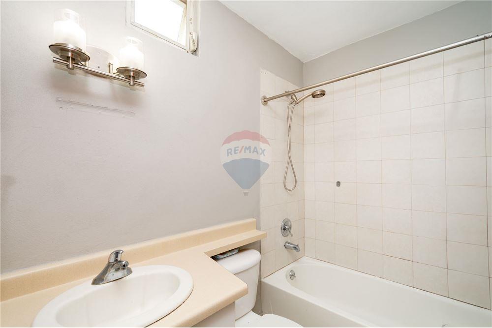 Villa - Venta - URB Las Palmas Cerro Gordo, Vega Alta, Puerto Rico - 31 - 90107007-116