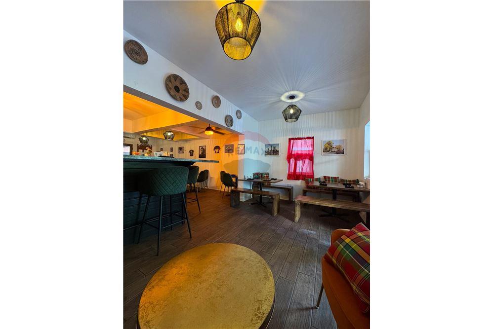 Local Comercial - Venta - Kingshill, St Croix, Islas Vírgenes Británicas - 1 - 90123001-1312