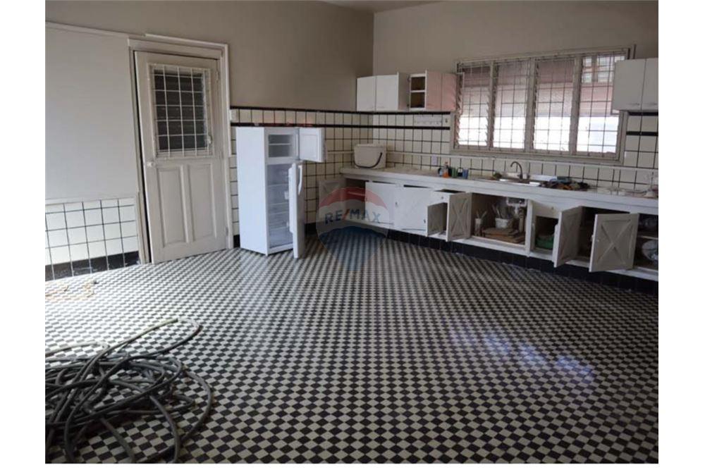 Bedrijfsmatig / Detailhandel - Te Koop - Oranjestad, Aruba, Aruba - 53195 - 90105035-25