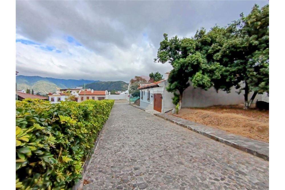 Land - For Sale - San Miguel Dueñas, Sacatepéquez, Guatemala - 1 - 90129016-6