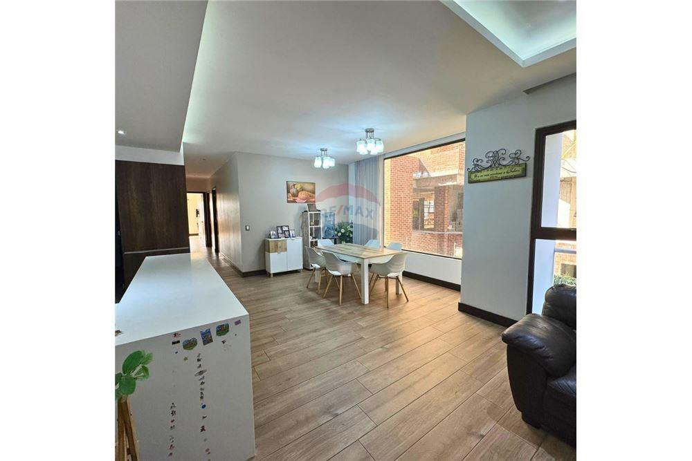 Condo/Apartment - For Sale - Zona 10, Guatemala, Guatemala - 2 - 902651001-27