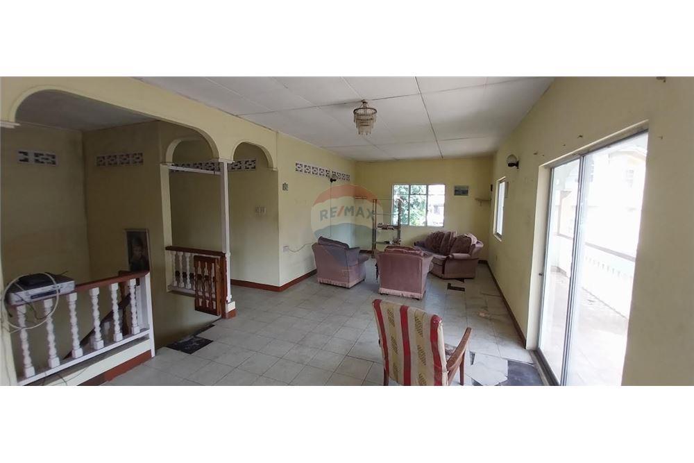 Residential - Villa - Barrouallie, St Vincent, St Vincent and the Grenadines - Caribbean & Central Ameri - 3 - 90109011-1