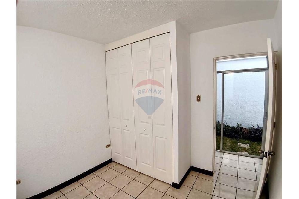 Villa - For Sale - San Lucas Sacatepéquez, Sacatepéquez, Guatemala - 4 - 90129016-52