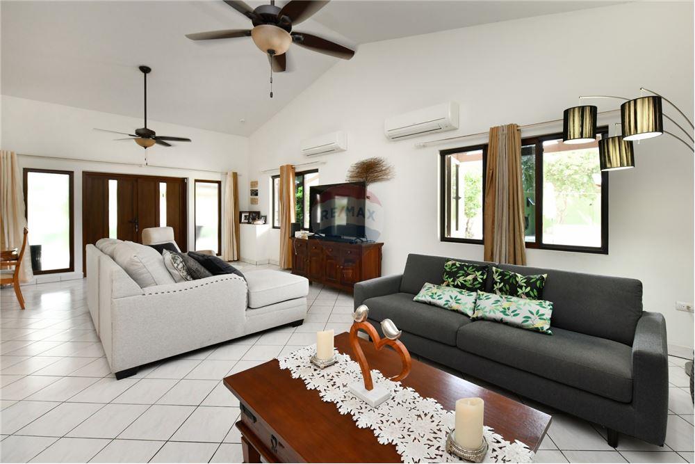 Villa - For Sale - Oranjestad, Aruba, Aruba - 23 - 90105005-509