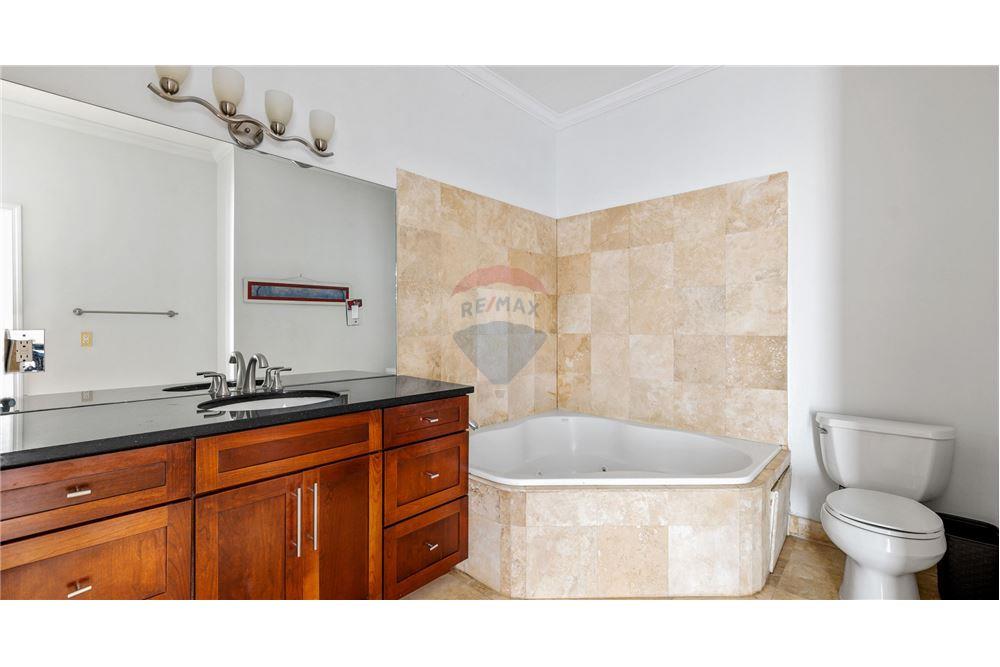 Condo/Apartment - For Sale - W Bay Bch South, Seven Mile, Cayman Islands - 12 - 90146051-43