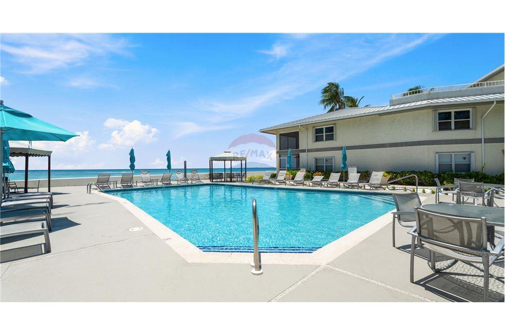 Condo/Apartment - For Sale - W Bay Bch South, Seven Mile, Cayman Islands - 21 - 90146042-56