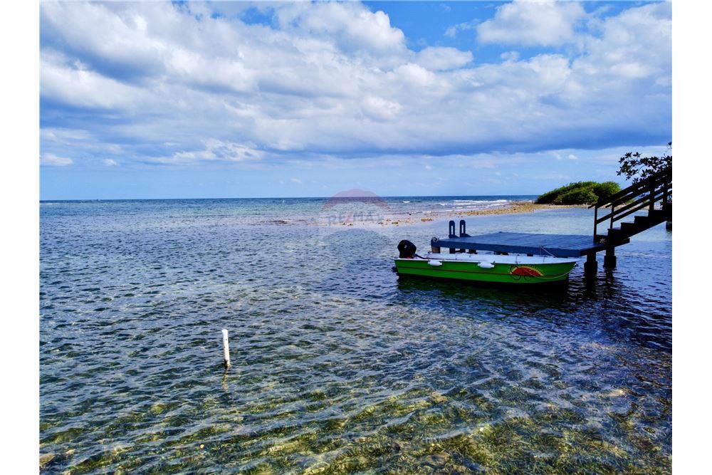 Villa - For Sale - Roatan, Bay Islands, Honduras - 10 - 90143009-236