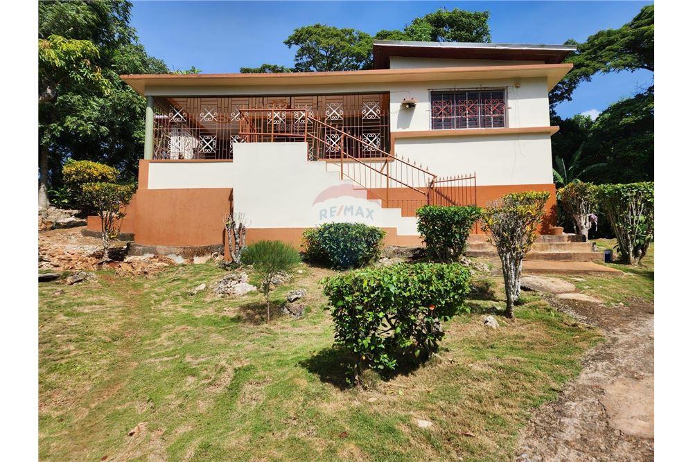 Villa - Te Koop - Point Hill, Saint Catherine, Jamaica - 1 - 90153095-2