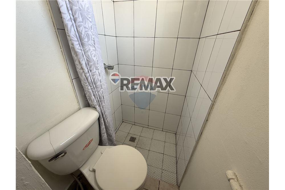 Villa - For Sale - Ilopango, San Salvador, El Salvador - 11 - 902331019-9