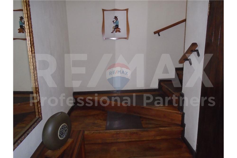 Villa - For Sale - Quetzaltenango, Quetzaltenango, Guatemala - 11 - 901011001-22