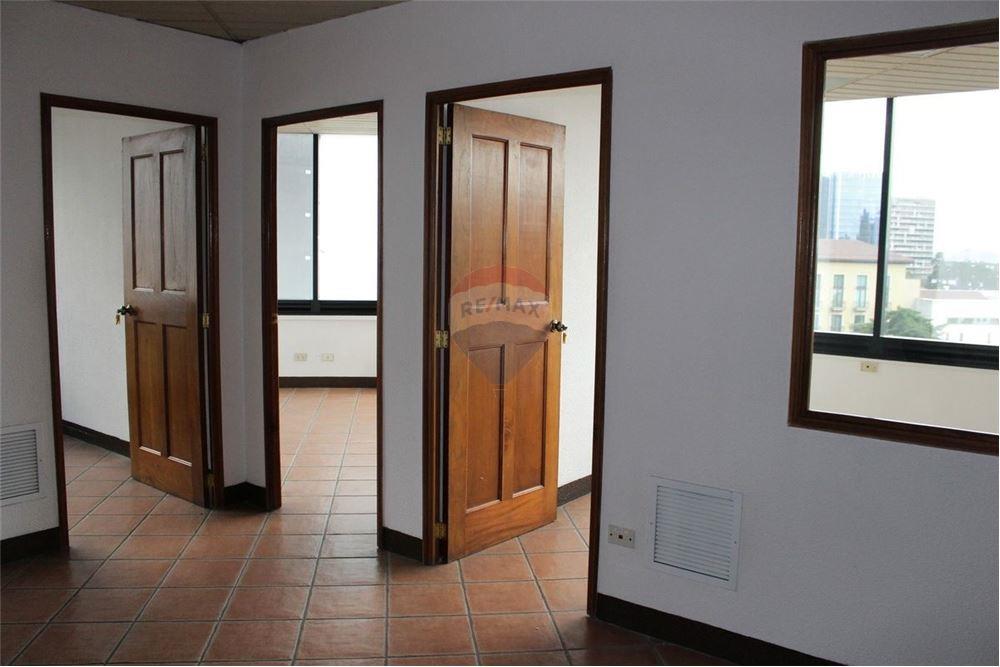 Bedrijfsverkoop - Te Koop - Zona 10, Guatemala, Guatemala - 2 - 902311022-94