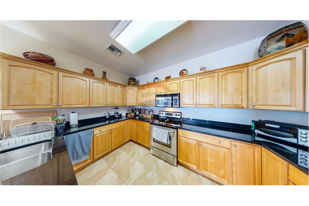 Condo/Apartment - For Sale - Spotts, Spotts, Cayman Islands - 4 - 90146056-3