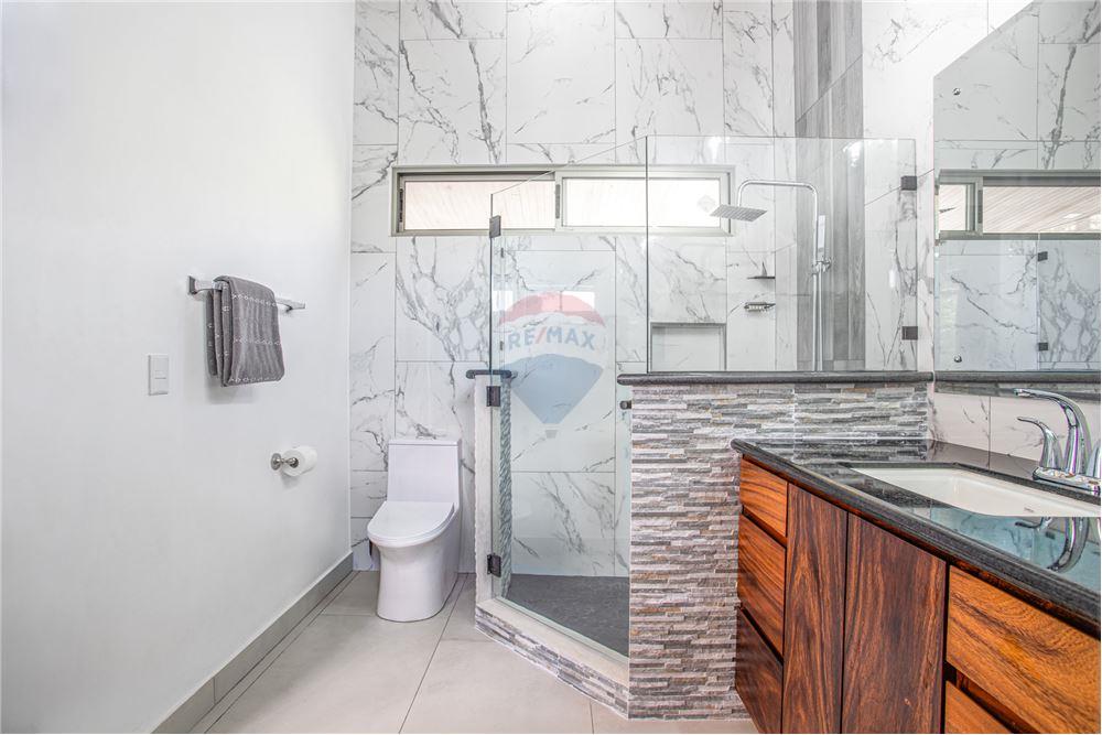 Residencial - Villa - Atenas, Alajuela- Atenas, Costa Rica - Caribbean & Central Ameri - 30 - 90128002-992