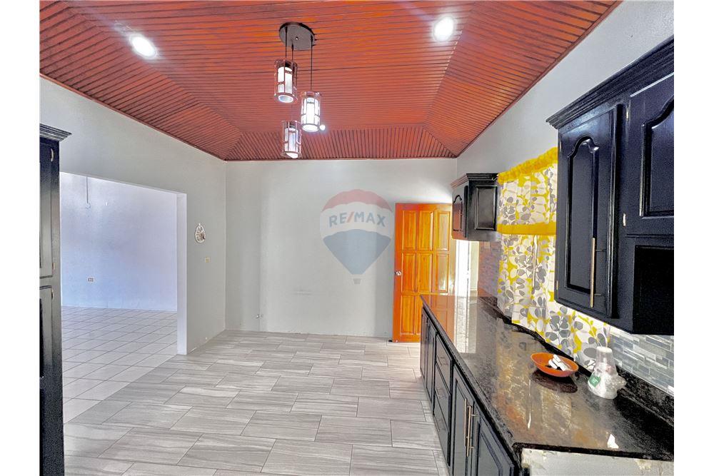 Villa - Te Koop - Calcutta Settlement, Caroni, Trinidad and Tobago - 3 - 90155098-23