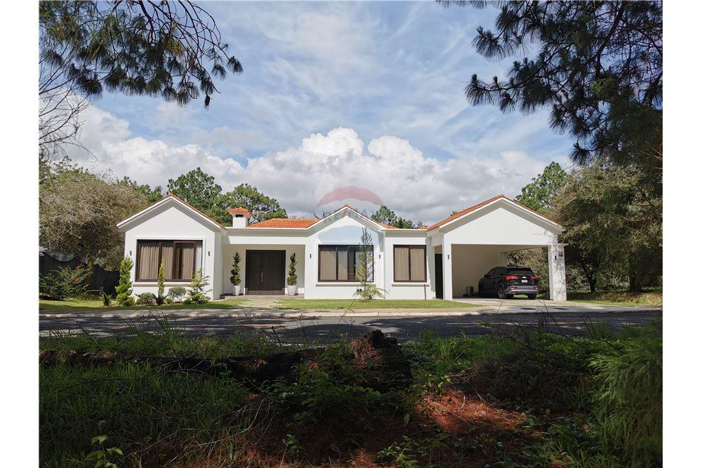 Villa - Venta - San José Pinula, Guatemala, Guatemala - 18 - 902691019-42