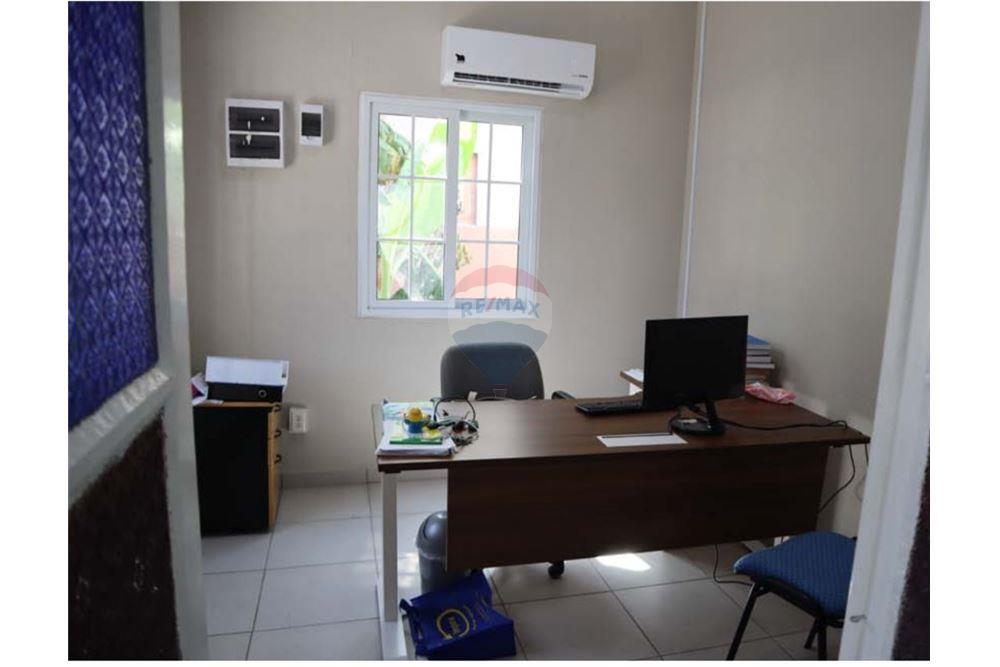 Bedrijfsmatig / Detailhandel - Te Koop - Oranjestad, Aruba, Aruba - 53163 - 90105035-25