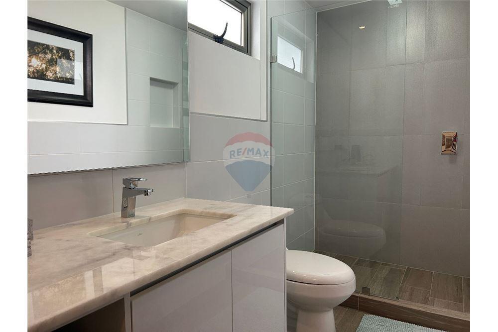 Condo/Apartment - For Sale - Zona 14, Guatemala, Guatemala - 13 - 902311022-116