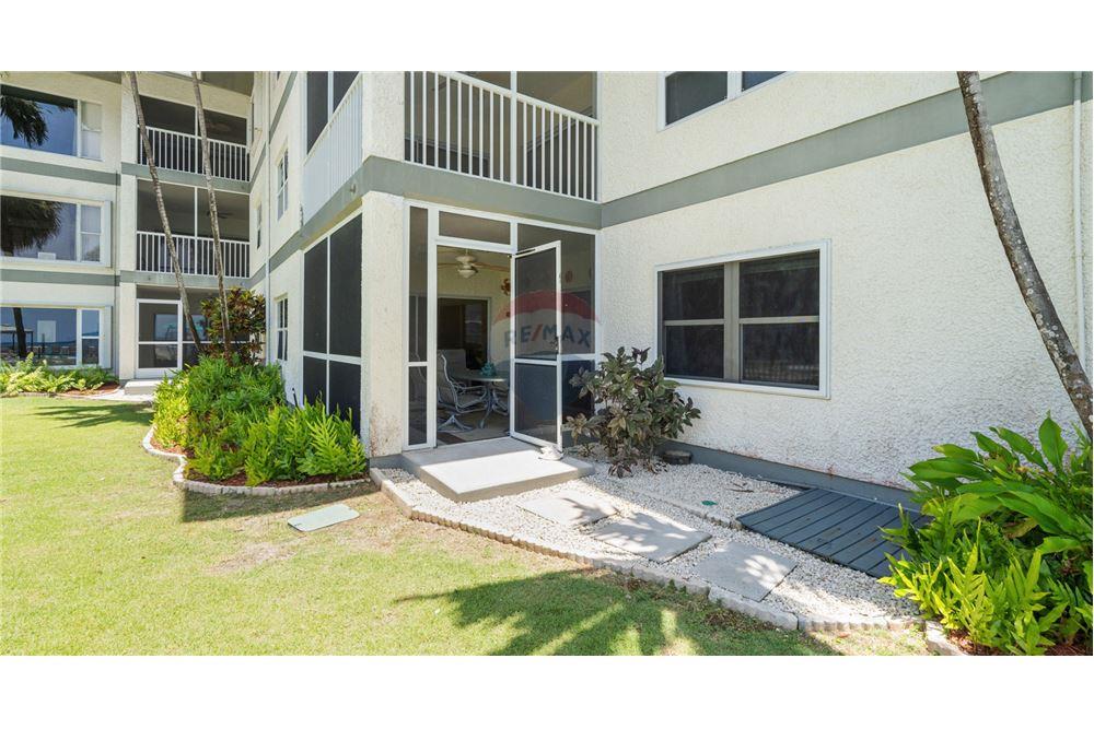 Condo/Apartment - For Sale - W Bay Bch South, Seven Mile, Cayman Islands - 20 - 90146042-56