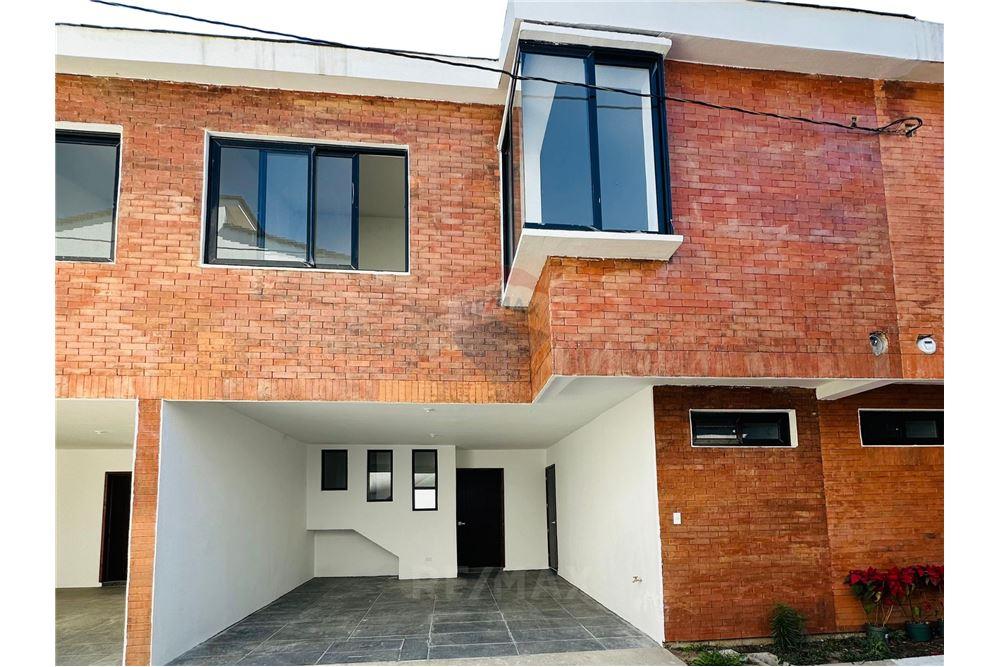 Villa - Venta - San José Pinula, Guatemala, Guatemala - 1 - 902611001-51