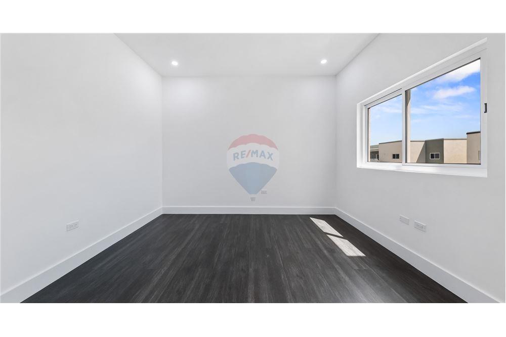 Condo/Apartment - For Sale - George Town, Grand Cayman, Cayman Islands - 13 - 90146018-295