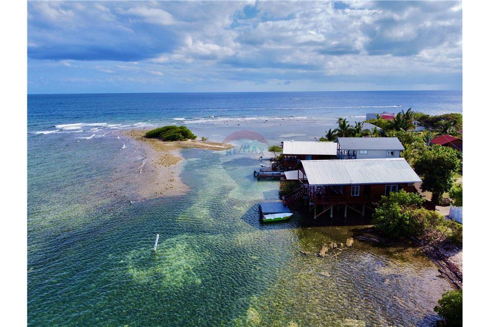 Villa - For Sale - Roatan, Bay Islands, Honduras - 7 - 90143009-236