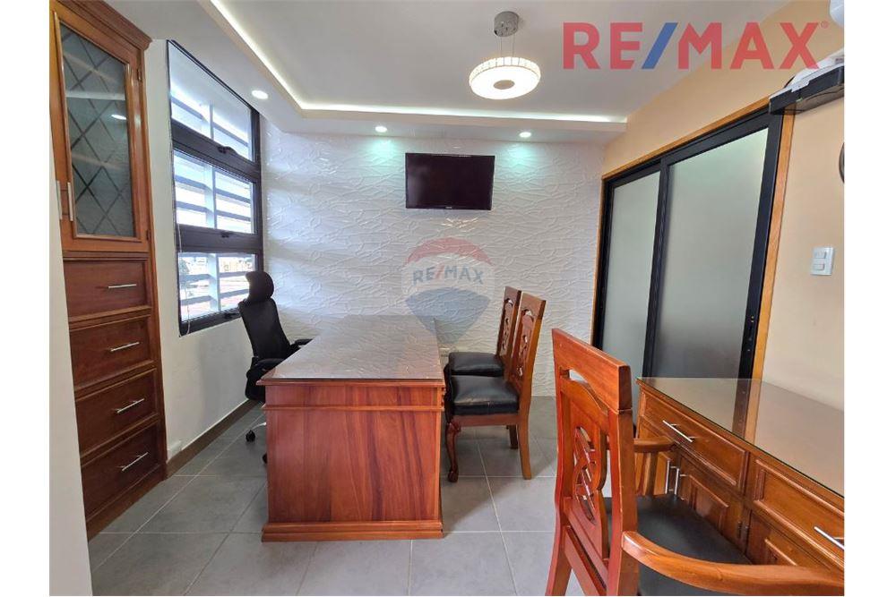 Bedrijfsmatig / Detailhandel - Te Koop - Zona 9, Guatemala, Guatemala - 6 - 902691018-1