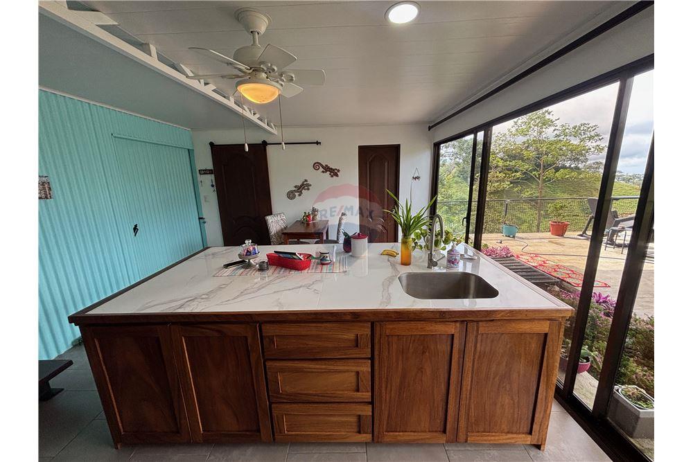 Residenziale - Villa - Atenas, Alajuela- Atenas, Costa Rica - Caribbean & Central Ameri - 14 - 90128002-997