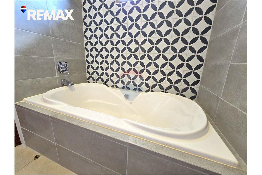 Residential - Villa - La California, Managua, Nicaragua - Caribbean & Central Ameri - 29 - 90119010-76