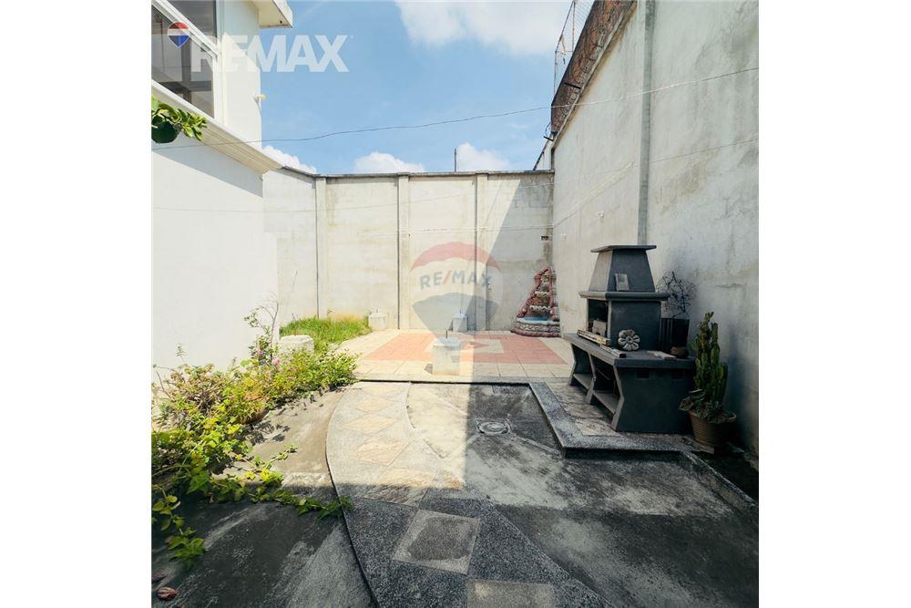 Villa - For Sale - Zona 1, Guatemala, Guatemala - 14 - 902611001-68