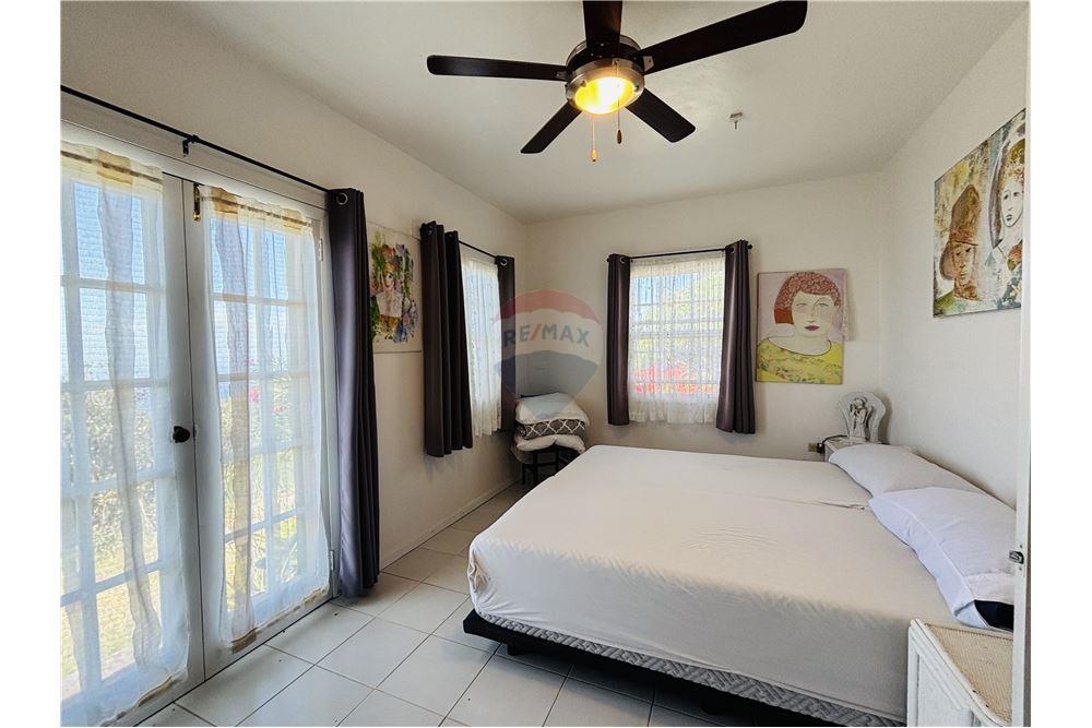 Villa - Te Koop - Dawn Beach, St Maarten, St. Maarten - 9 - 90144016-16