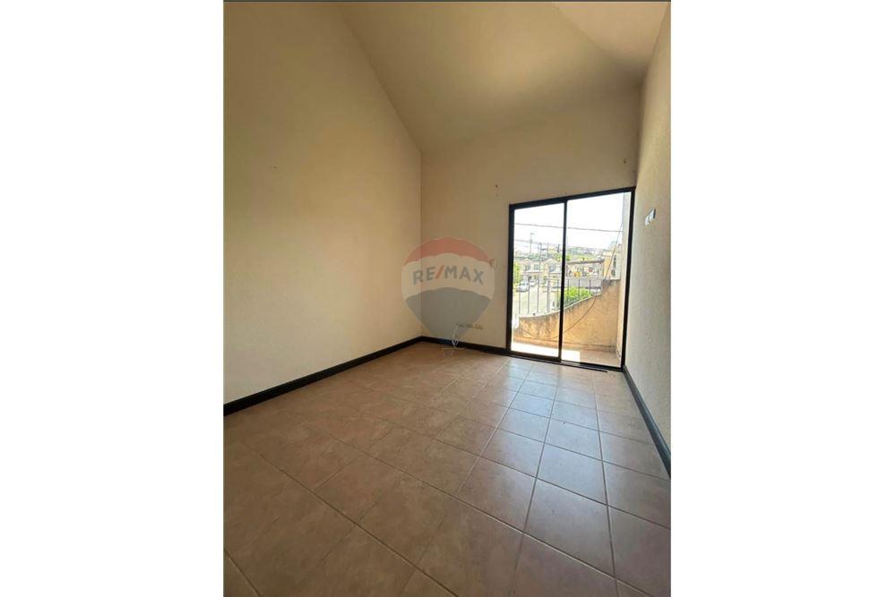 Villa - Venta - San José Pinula, Guatemala, Guatemala - 2 - 902091002-92