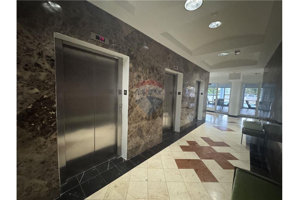 Villa - Te Koop - San Juan, San Juan, Puerto Rico - 20 - 90102070-5