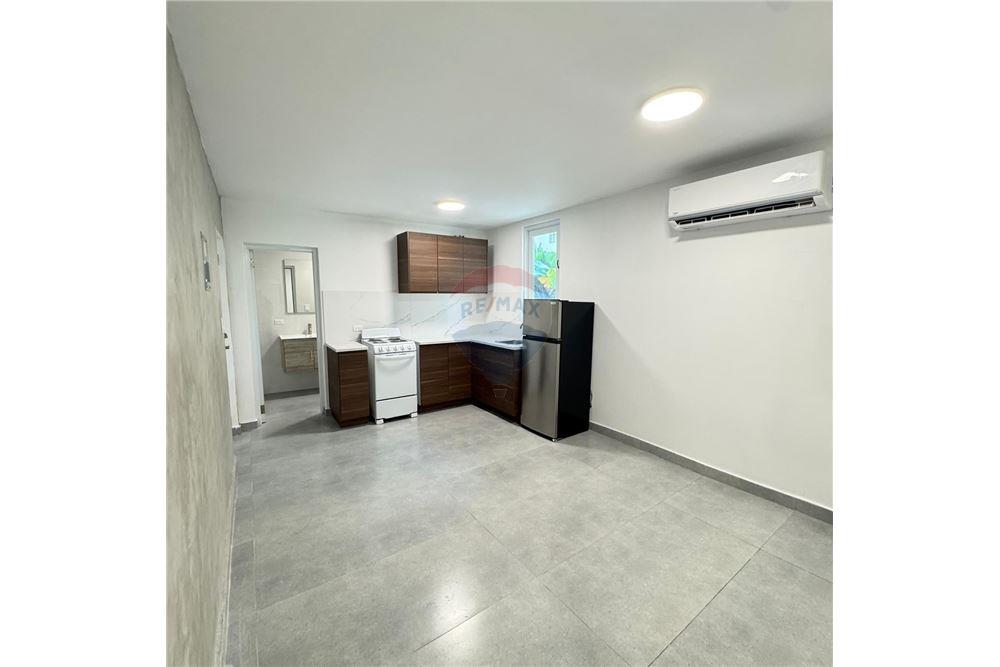 Bedrijfsmatig / Detailhandel - Te Koop - Santurce, San Juan, Puerto Rico - 4 - 90102068-7