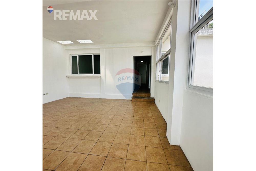 Villa - For Sale - Zona 1, Guatemala, Guatemala - 5 - 902611001-68