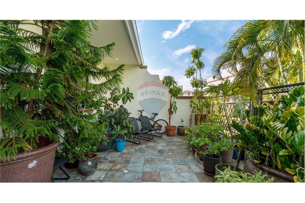 Condo/Apartment - For Sale - South Sound, South Sound, Cayman Islands - 38 - 90146034-193