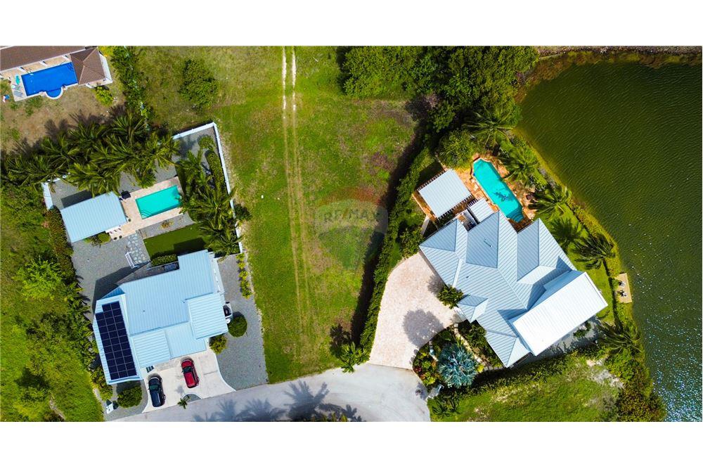 Land - For Sale - W Bay Bch South, Seven Mile, Cayman Islands - 4 - 90146042-54