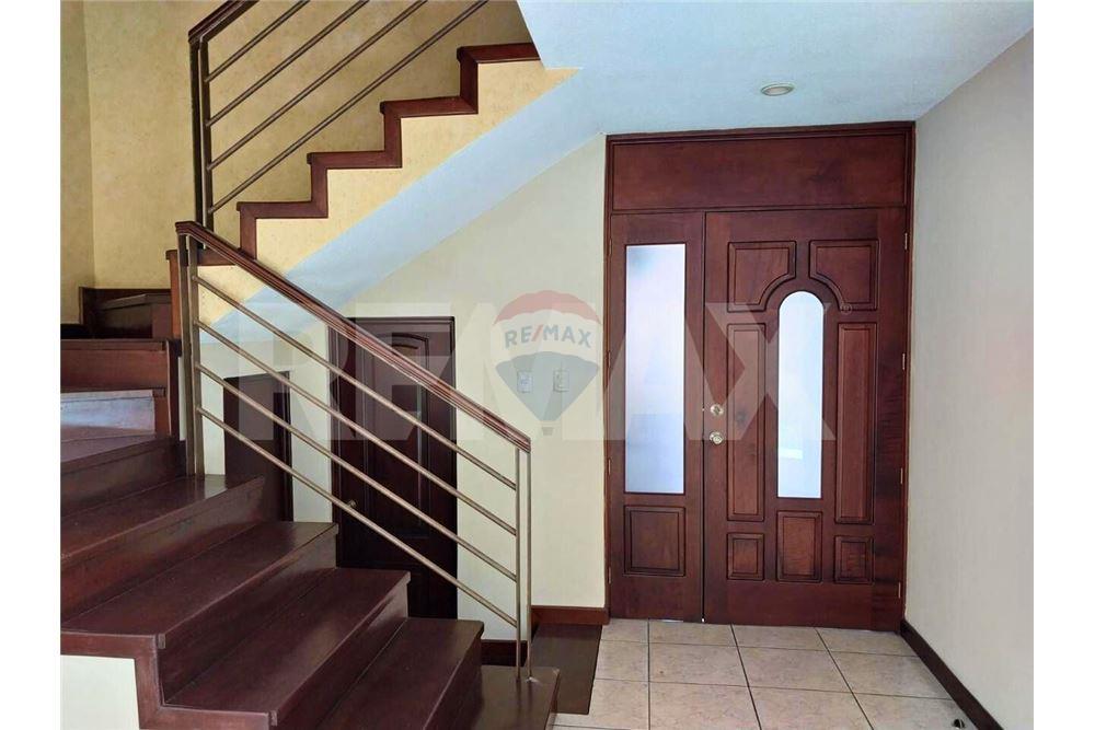 Villa - Te Koop - Zona 16, Guatemala, Guatemala - 2 - 902091017-22