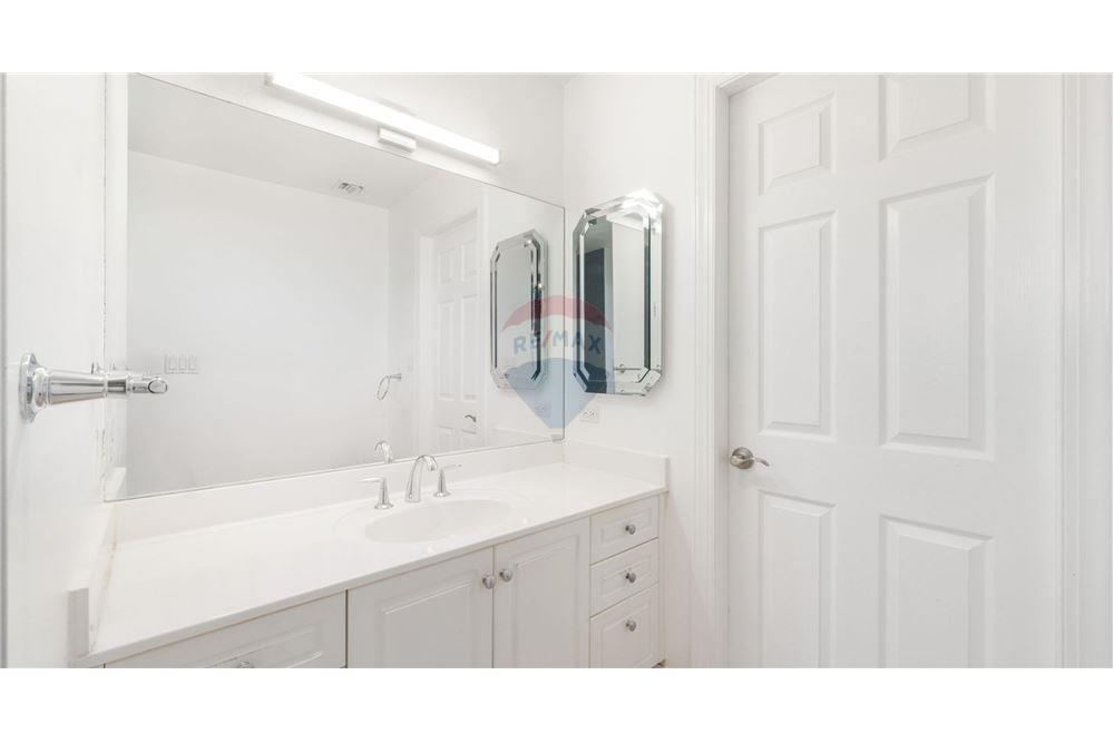 Condo/Apartment - For Sale - W Bay Bch South, Seven Mile, Cayman Islands - 47 - 90146034-175