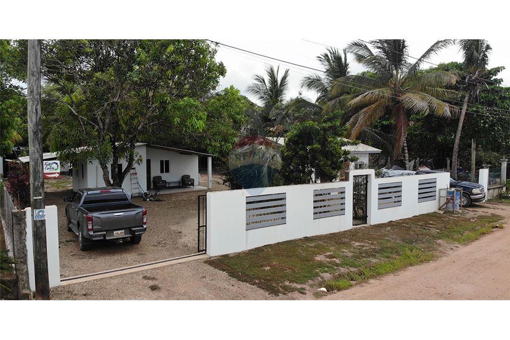 Villa - For Sale - Silver Creek Bank, Stann Creek District, Belize - 5 - 901911013-55