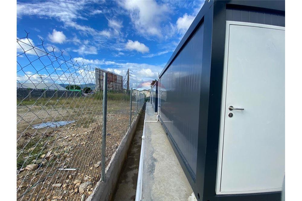 Bedrijfsmatig / Detailhandel - Te Koop - San Juan, Saint George, Trinidad and Tobago - 4 - 90155109-205