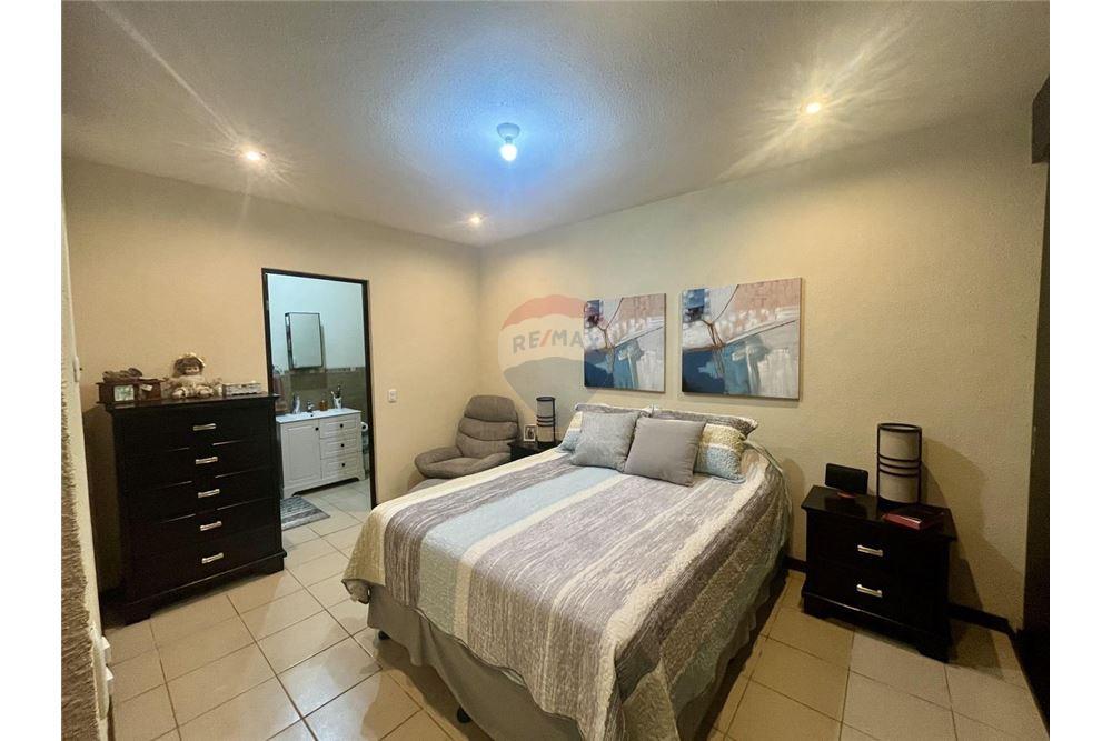 Villa - Venta - Alotenango, Sacatepéquez, Guatemala - 3 - 90129008-148