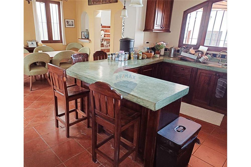 Villa - For Sale - San Cristóbal El Alto, Sacatepéquez, Guatemala - 2 - 90129010-49