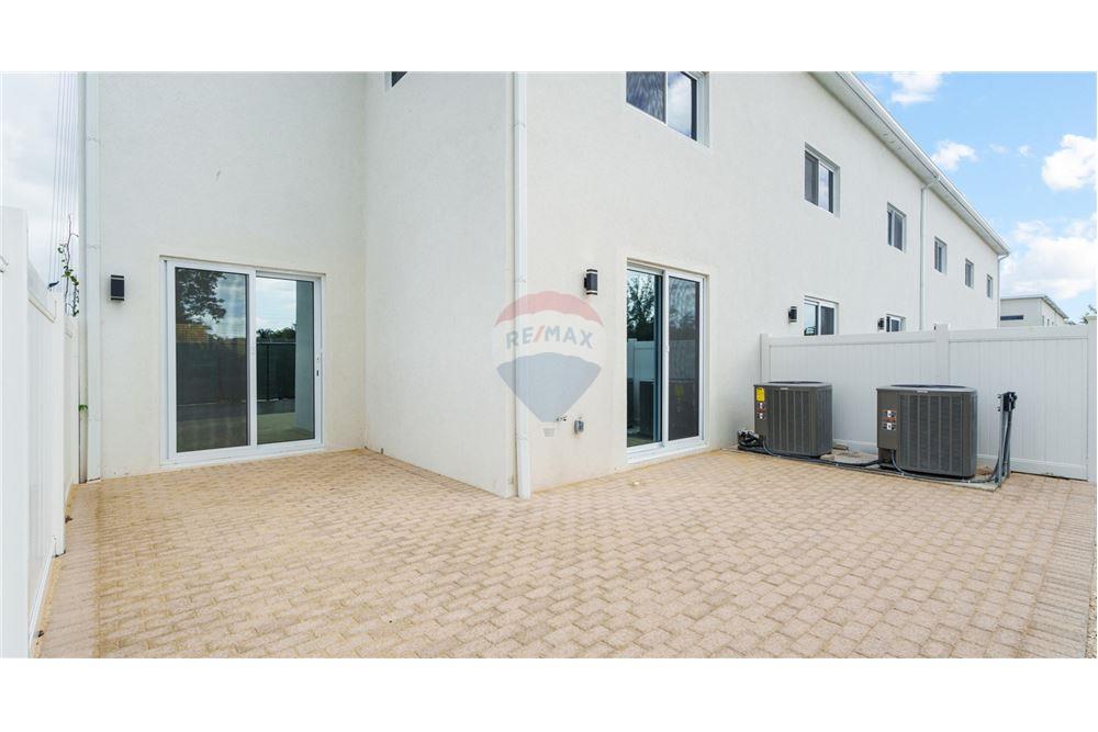 Condo/Apartment - For Sale - George Town, Grand Cayman, Cayman Islands - 17 - 90146018-316