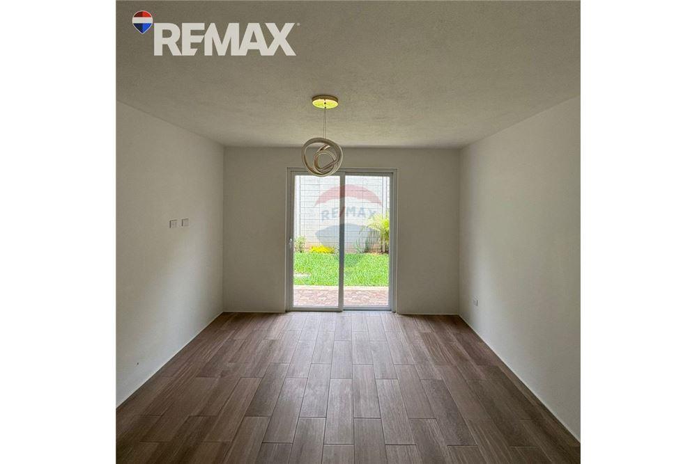 Villa - Venta - Fraijanes, Guatemala, Guatemala - 5 - 902611005-11