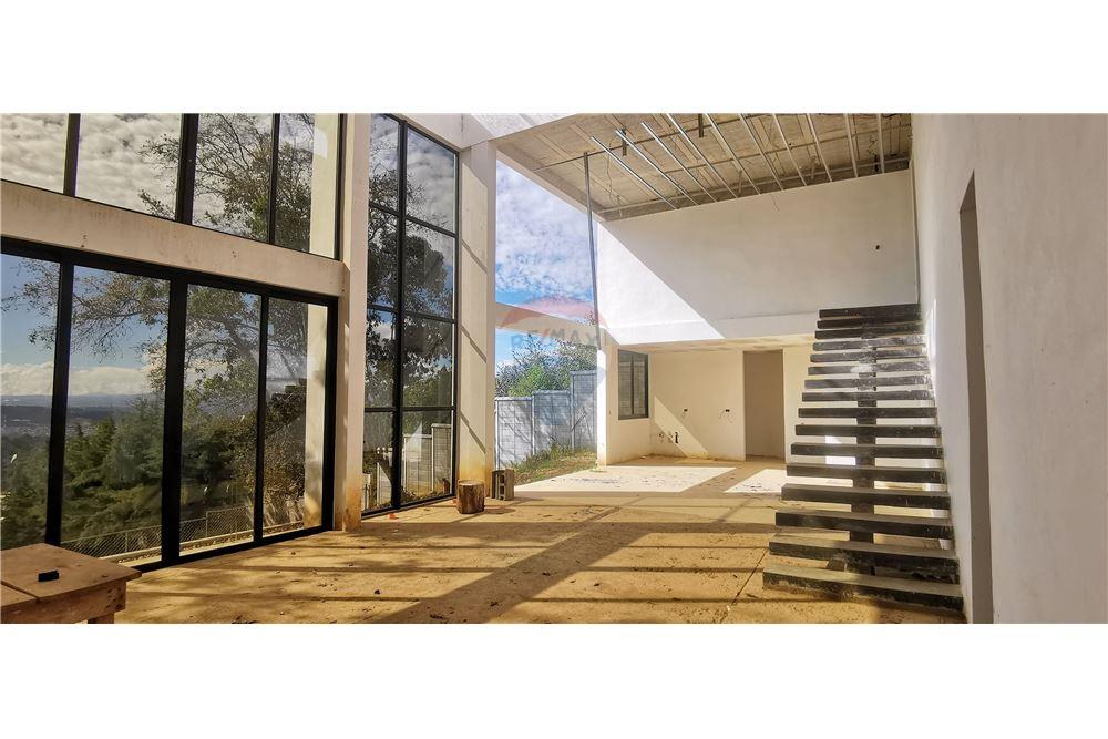 Villa - Venta - San Lucas Sacatepéquez, Sacatepéquez, Guatemala - 8 - 902691017-12