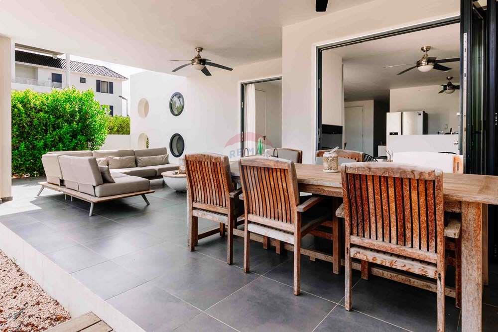 Grand Windsock B01 – Modern 3-Slaapkamer Resortappartement in Belnem