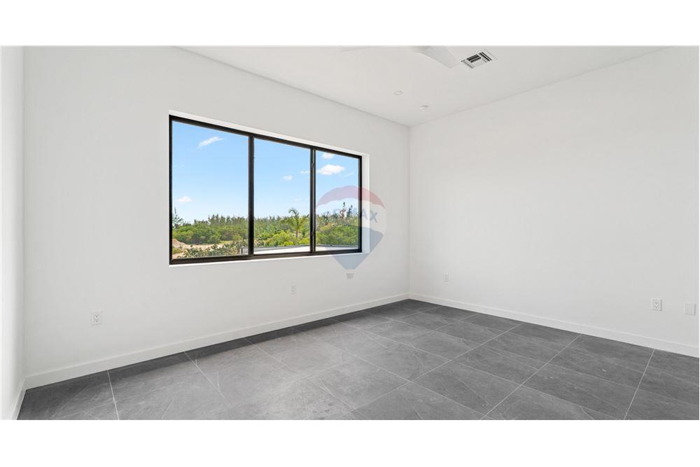 Condo/Apartment - For Sale - South Sound, South Sound, Cayman Islands - 12 - 90146018-318