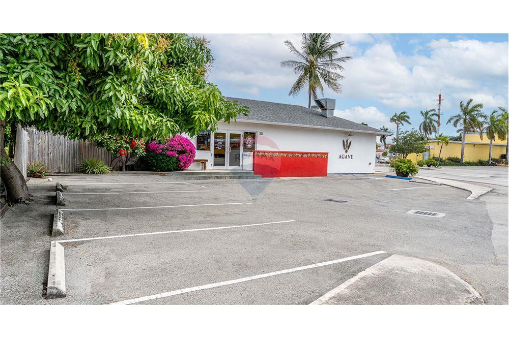 商业 - 商业/零售 - George Town Centr, George Town, 开曼群岛 - Caribbean & Central Ameri - 4 - 90146001-241