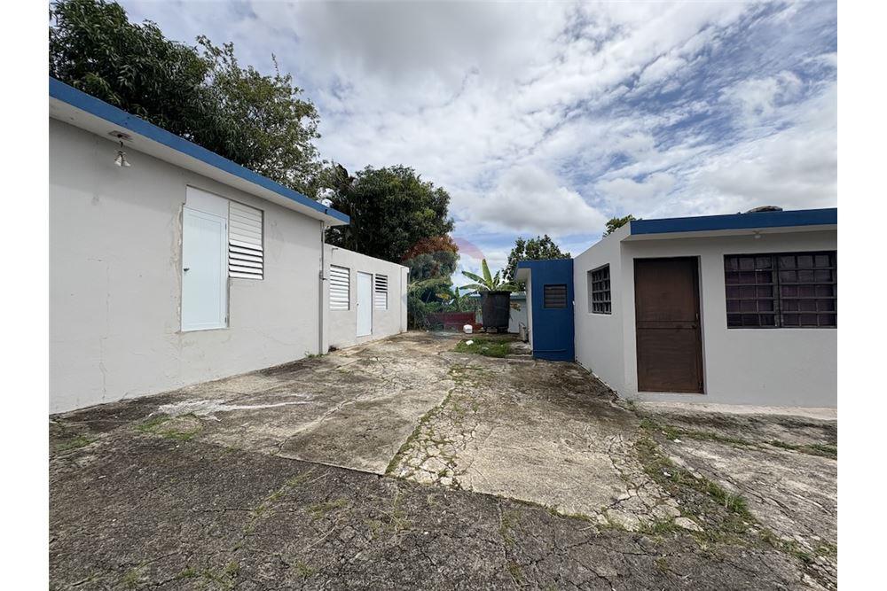 Multi-Family - For Sale - Sect La Pra, Toa Baja, Puerto Rico - 10 - 90156078-1